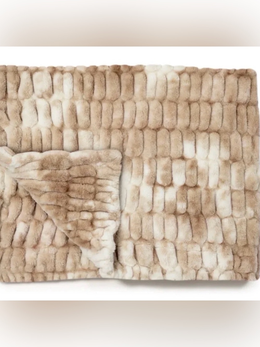 Lola Plush Faux Fur Throw Blanket in Tan and Cream